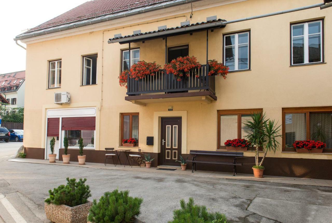 Sobe Poldka Ξενοδοχείο Dolenjske Toplice Εξωτερικό φωτογραφία